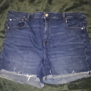 AE super stretch high-rise midi shorts size 24